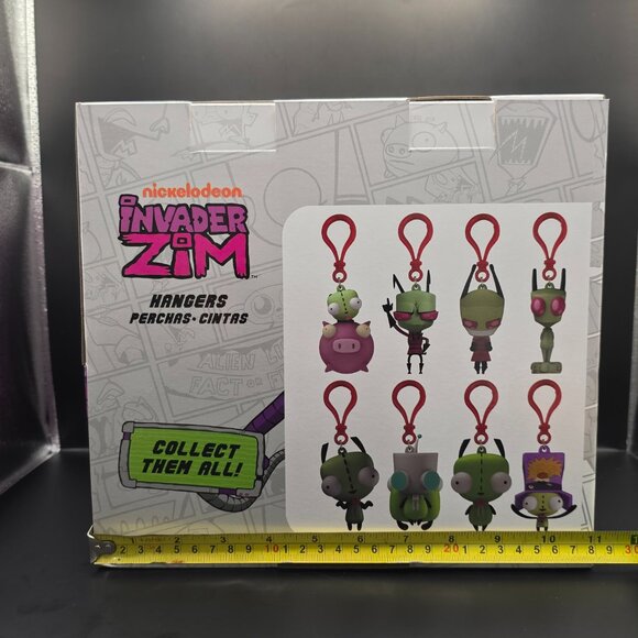 24x INVADER ZIM HANGERS - EXCLUSIVE BLIND BAG SEALED (FULL CASE) - Picture 2 of 10